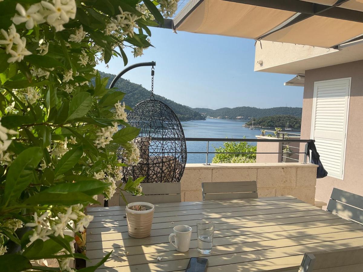 Villa Iva Lastovo Uble Exteriör bild