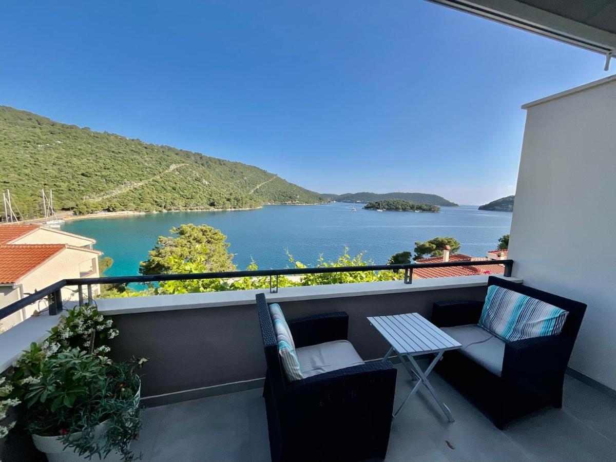 Villa Iva Lastovo Uble Exteriör bild
