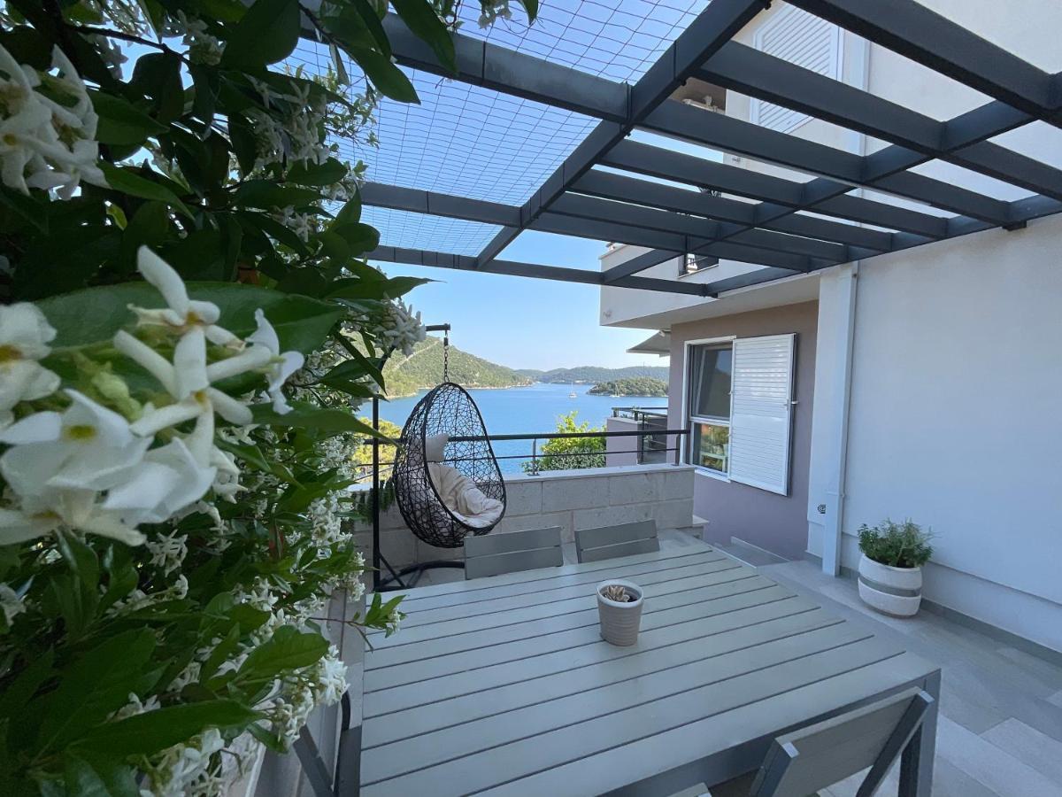 Villa Iva Lastovo Uble Exteriör bild