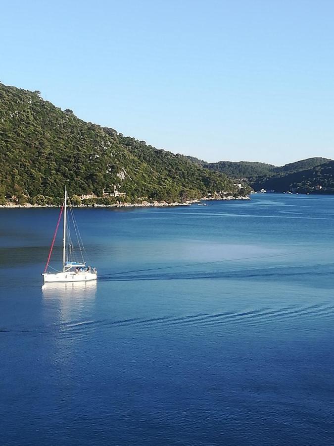 Villa Iva Lastovo Uble Exteriör bild